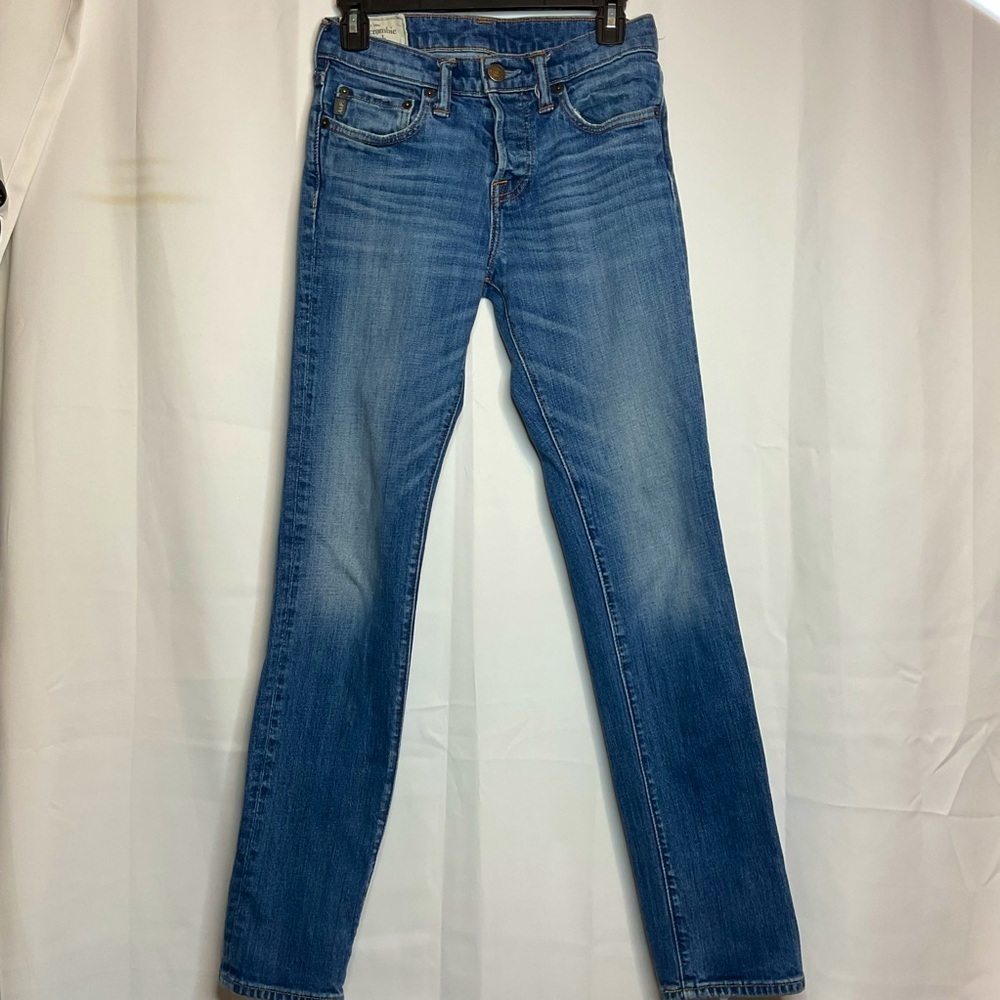 Abercrombie & Fitch womens buttonfly jeans w28  L30 The A&F Skinny jean